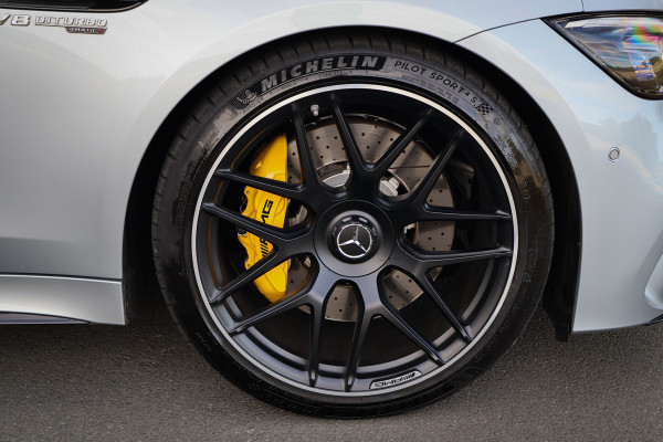 Mercedes-Benz AMG GT 4-Door Coupe AMG 63 4MATIC+ | ADAPTIVE CRUISE | ACHTERASBESTURING | PANORAMADAK | STOELVERWARMING & VERKOELING | MASSAGE | 360 CAMERA | MEMOR