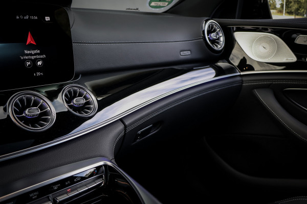 Mercedes-Benz AMG GT 4-Door Coupe AMG 63 4MATIC+ | ADAPTIVE CRUISE | ACHTERASBESTURING | PANORAMADAK | STOELVERWARMING & VERKOELING | MASSAGE | 360 CAMERA | MEMOR
