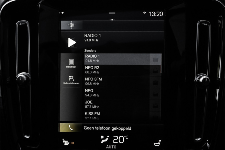 Volvo XC40 2.0 T4 Inscription Pano Memory ACC Trekhaak