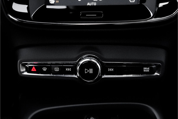 Volvo XC40 2.0 T4 Inscription Pano Memory ACC Trekhaak