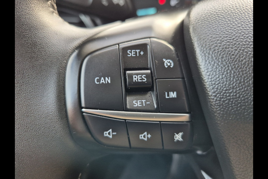 Ford Fiesta 1.0 EcoBoost Hybrid Titanium,Android/Carplay/navigatie,airco.cruise,stoel/stuur/voorruit verwarming,parkeesensoren,