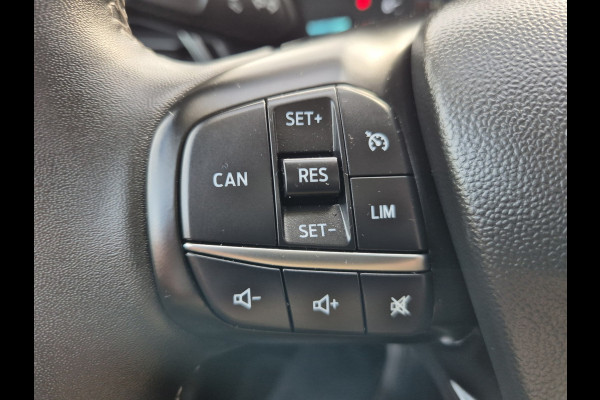 Ford Fiesta 1.0 EcoBoost Hybrid Titanium,Android/Carplay/navigatie,airco.cruise,stoel/stuur/voorruit verwarming,parkeesensoren,