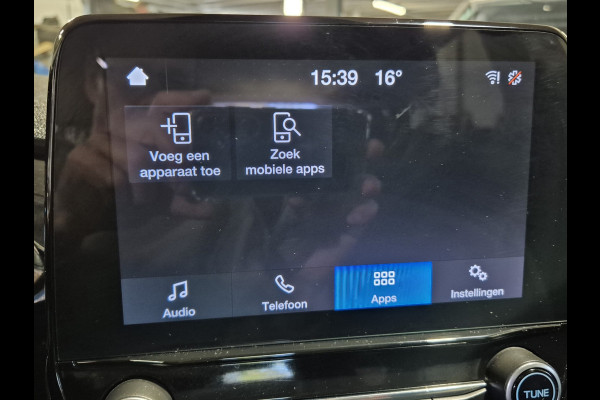 Ford Fiesta 1.0 EcoBoost Hybrid Titanium,Android/Carplay/navigatie,airco.cruise,stoel/stuur/voorruit verwarming,parkeesensoren,