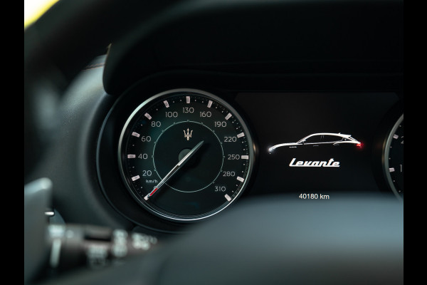 Maserati Levante 3.0 V6 Modena S | Verde Royale | Stoelventilatie | Pano-dak | Harman/Kardon
