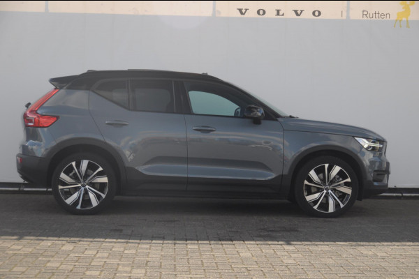 Volvo XC40 232PK Automaat Recharge Pro / Adaptieve cruise control/ Panoramadak/ Elektrische stoelen met geheugen/ BLIS/ Elektrische achterklep/ Parkeersensoren met 360 Camera/ Stoel en stuurwielverwarming/ Mistlampen/ Luxe bekleding/ 20" Velgen/ Harman kardon audio/ Apple carplay