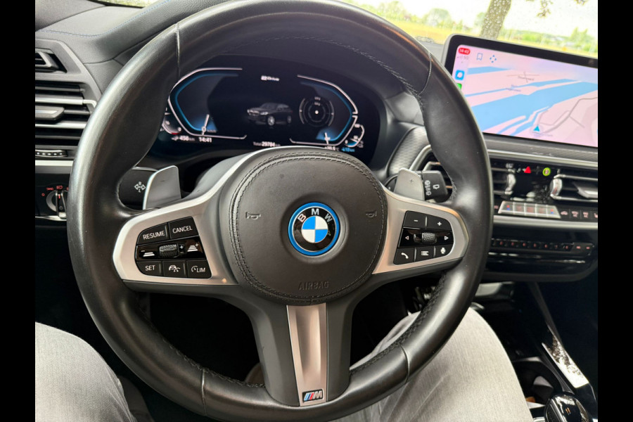 BMW X3 30e High Executive M Sport xDrive Harman en Kardon Schuif pano / schuif Sportstoelen 360 camera met parkassist