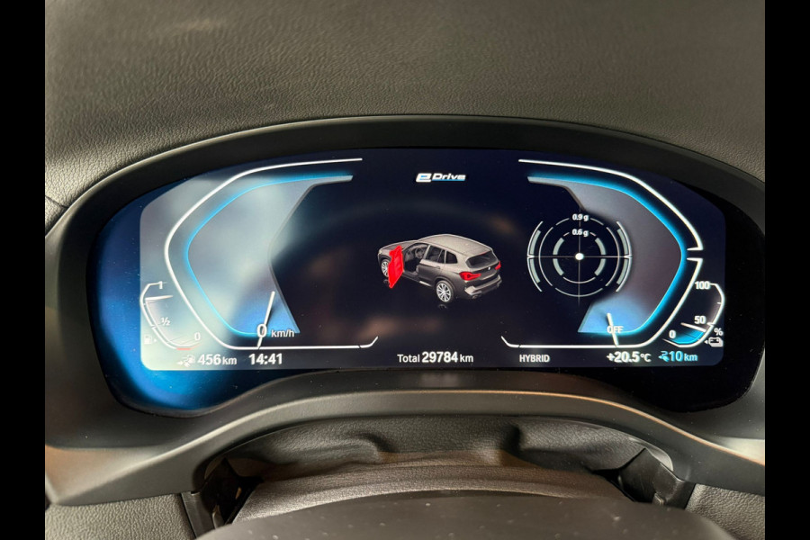BMW X3 30e High Executive M Sport xDrive Harman en Kardon Schuif pano / schuif Sportstoelen 360 camera met parkassist