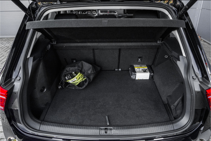 Volkswagen Tiguan 1.4 TSI eHybrid Elegance ACC Pano Ergo Comfortstoel 360° Dealeronderhouden