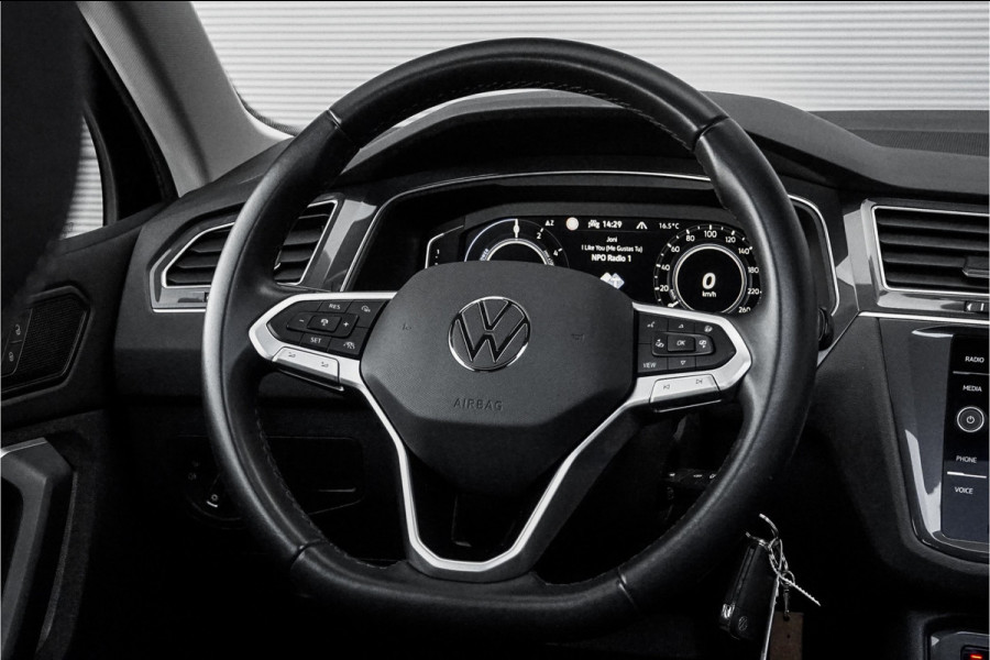 Volkswagen Tiguan 1.4 TSI eHybrid Elegance ACC Pano Ergo Comfortstoel 360° Dealeronderhouden