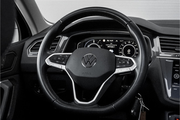 Volkswagen Tiguan 1.4 TSI eHybrid Elegance ACC Pano Ergo Comfortstoel 360° Dealeronderhouden