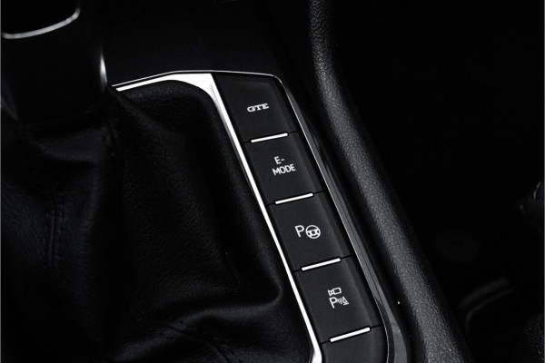 Volkswagen Tiguan 1.4 TSI eHybrid Elegance ACC Pano Ergo Comfortstoel 360° Dealeronderhouden
