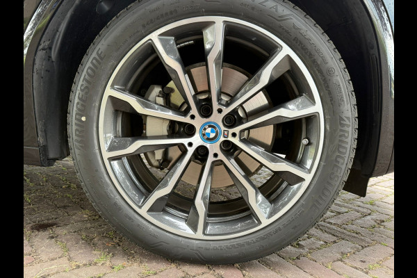 BMW X3 30e High Executive M Sport xDrive Harman en Kardon Schuif pano / schuif Sportstoelen 360 camera met parkassist