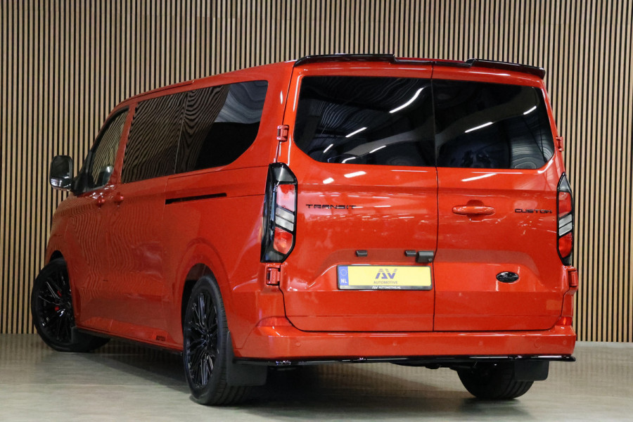 Ford Transit Custom 320 2.0 TDCI 170PK L2H1 DC LIMITED | L+R Schuifdeur | Dubbel Cabine | ACC | Blind Spot | Navigatie | Camera | CarPlay | Lane Ass Raptor Edition | Trekhaak | 6-Zitter | Verlengde fabrieksgarantie tot 09-2029