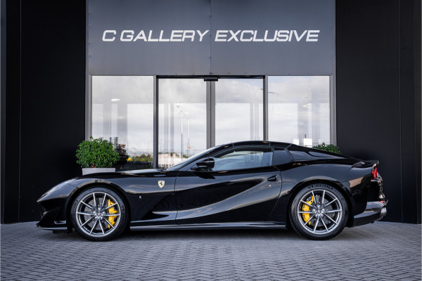 Ferrari 812 GTS 6.5 V12 HELE - Nero Daytona | Carbon Pack | Passenger Display | Lift | 360 Camera | Memory