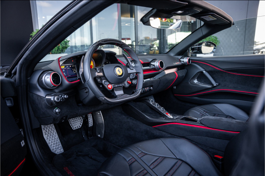 Ferrari 812 GTS 6.5 V12 HELE - Nero Daytona | Carbon Pack | Passenger Display | Lift | 360 Camera | Memory