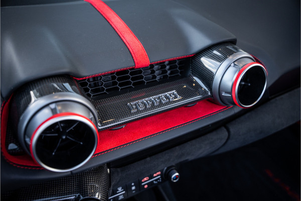 Ferrari 812 GTS 6.5 V12 HELE - Nero Daytona | Carbon Pack | Passenger Display | Lift | 360 Camera | Memory