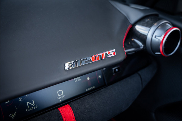 Ferrari 812 GTS 6.5 V12 HELE - Nero Daytona | Carbon Pack | Passenger Display | Lift | 360 Camera | Memory