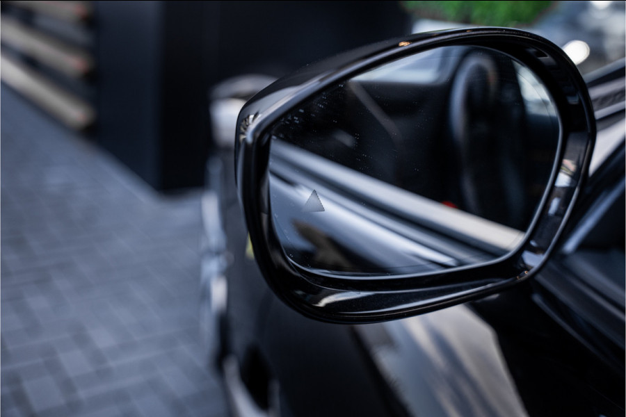 Ferrari 812 GTS 6.5 V12 HELE - Nero Daytona | Carbon Pack | Passenger Display | Lift | 360 Camera | Memory