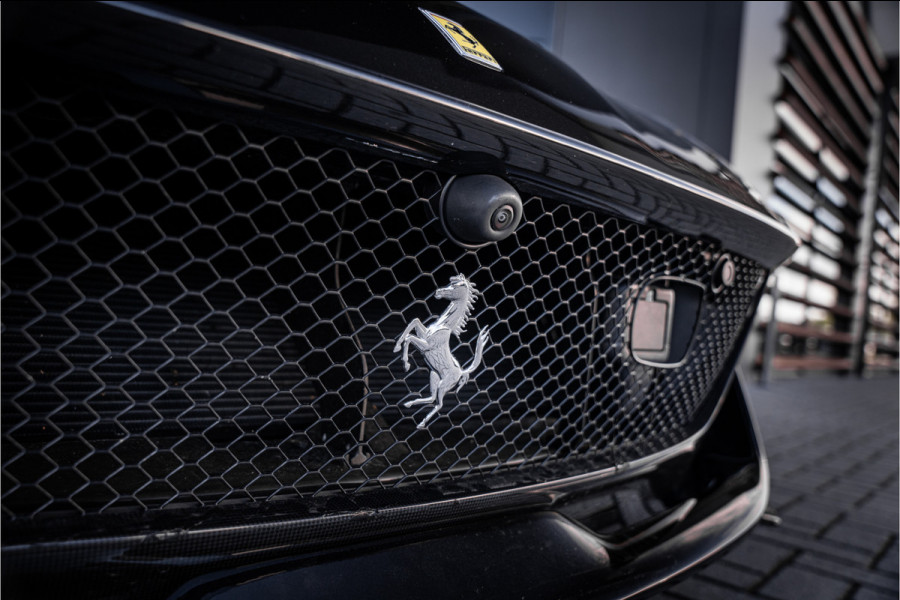Ferrari 812 GTS 6.5 V12 HELE - Nero Daytona | Carbon Pack | Passenger Display | Lift | 360 Camera | Memory
