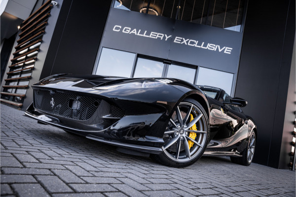 Ferrari 812 GTS 6.5 V12 HELE - Nero Daytona | Carbon Pack | Passenger Display | Lift | 360 Camera | Memory