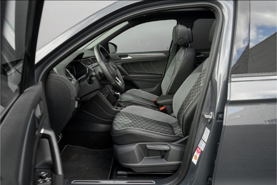 Volkswagen Tiguan 1.4 TSI eHybrid R-Line Pano 360° Camera HUD Trekhaak