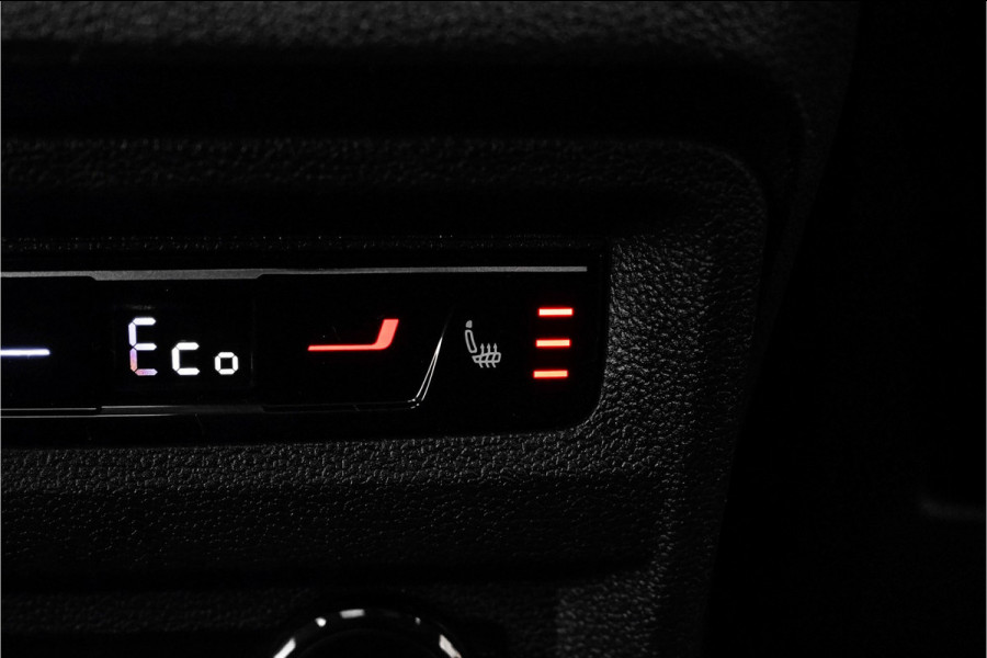 Volkswagen Tiguan 1.4 TSI eHybrid R-Line Pano 360° Camera HUD Trekhaak