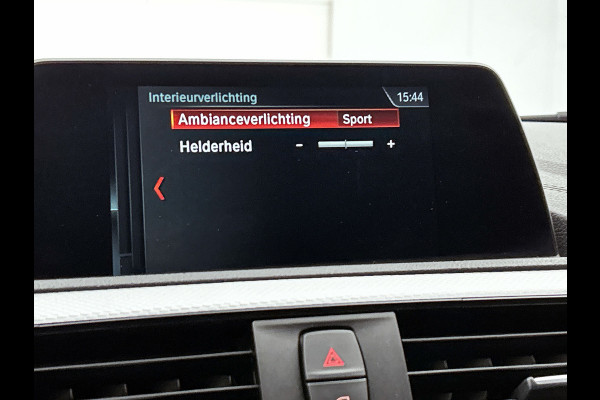 BMW 1-serie 118i Corporate Lease Executive M-sport(NL-auto, Goed OnderH, Navi, Climate Con, Parkeersensoren, Cruise Con, Etc)