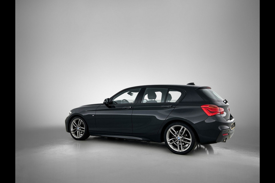 BMW 1-serie 118i Corporate Lease Executive M-sport(NL-auto, Goed OnderH, Navi, Climate Con, Parkeersensoren, Cruise Con, Etc)