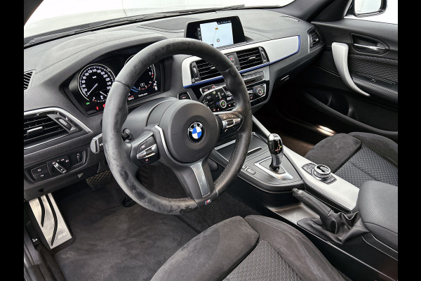 BMW 1-serie 118i Corporate Lease Executive M-sport(NL-auto, Goed OnderH, Navi, Climate Con, Parkeersensoren, Cruise Con, Etc)