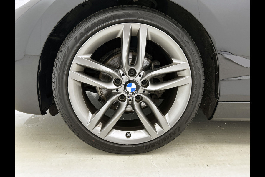 BMW 1-serie 118i Corporate Lease Executive M-sport(NL-auto, Goed OnderH, Navi, Climate Con, Parkeersensoren, Cruise Con, Etc)