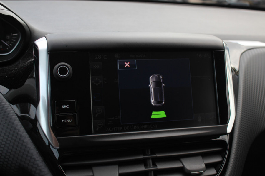 Peugeot 208 1.2 PureTech Allure / Panoramadak / Navigatie / Parkeerhulp achter / 16'' / Apple CarPlay / DAB / Cruise Control Peugeot 208 1.2 PureTech Allure / Panoramadak / Navigatie / Parkeerhulp achter / 16'' / Apple CarPlay / DAB / Cruise Control