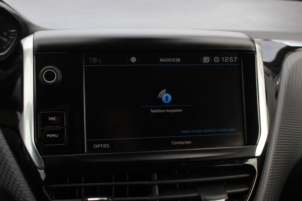 Peugeot 208 1.2 PureTech Allure / Panoramadak / Navigatie / Parkeerhulp achter / 16'' / Apple CarPlay / DAB / Cruise Control Peugeot 208 1.2 PureTech Allure / Panoramadak / Navigatie / Parkeerhulp achter / 16'' / Apple CarPlay / DAB / Cruise Control