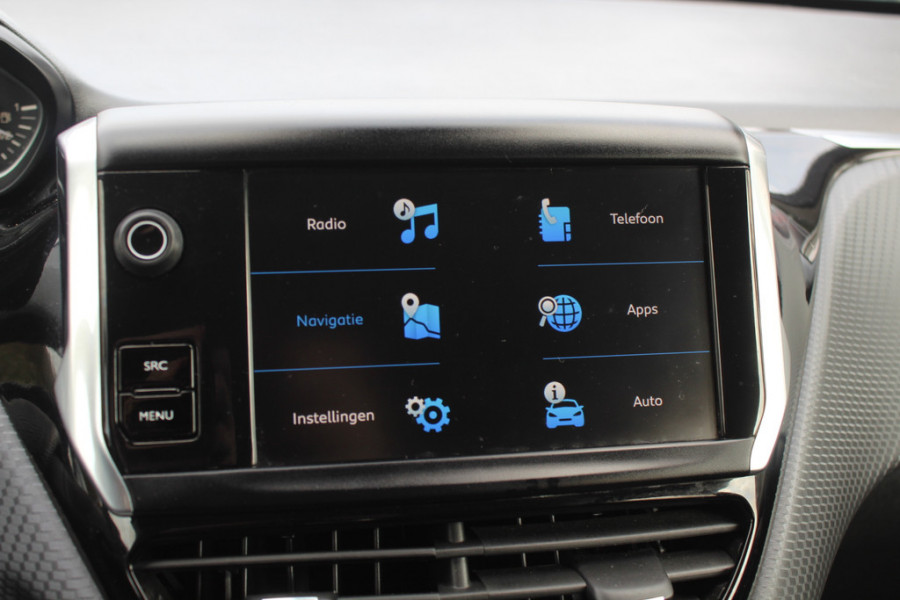 Peugeot 208 1.2 PureTech Allure / Panoramadak / Navigatie / Parkeerhulp achter / 16'' / Apple CarPlay / DAB / Cruise Control Peugeot 208 1.2 PureTech Allure / Panoramadak / Navigatie / Parkeerhulp achter / 16'' / Apple CarPlay / DAB / Cruise Control