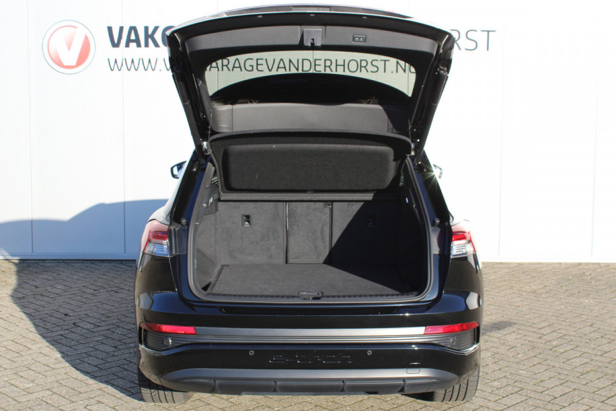 Audi Q4 e-tron 50 quattro S-Edition 77kWh. ELEKTRISCH ! Voorzien van diverse opties ! Autm. airco dual, navigatie, telefoonvoorb., elektr. panodak, LM wielen, DAB radio, camera, parkeersensoren, head-up display, elektr. achterklep, lederen int., stoel- en stuurwiel verw. etc.