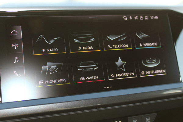 Audi Q4 e-tron 50 quattro S-Edition 77kWh. ELEKTRISCH ! Voorzien van diverse opties ! Autm. airco dual, navigatie, telefoonvoorb., elektr. panodak, LM wielen, DAB radio, camera, parkeersensoren, head-up display, elektr. achterklep, lederen int., stoel- en stuurwiel verw. etc.