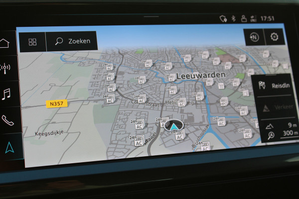 Audi Q4 e-tron 50 quattro S-Edition 77kWh. ELEKTRISCH ! Voorzien van diverse opties ! Autm. airco dual, navigatie, telefoonvoorb., elektr. panodak, LM wielen, DAB radio, camera, parkeersensoren, head-up display, elektr. achterklep, lederen int., stoel- en stuurwiel verw. etc.