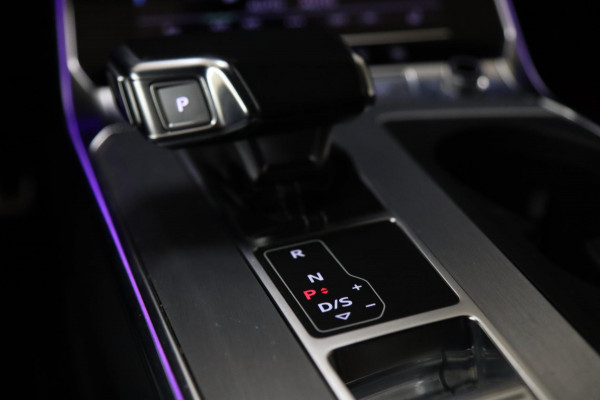 Audi A6 Limousine 50 TFSI e quattro S edition /PANO/CARPLAY/SFEER V/360CAM/VOL