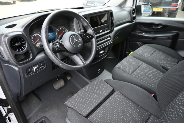 Mercedes-Benz Vito 116 CDI L2 Pro MBUX, Navigatie met camera, Trekhaak