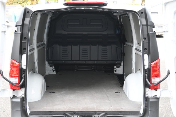 Mercedes-Benz Vito 116 CDI L2 Pro MBUX, Navigatie met camera, Trekhaak