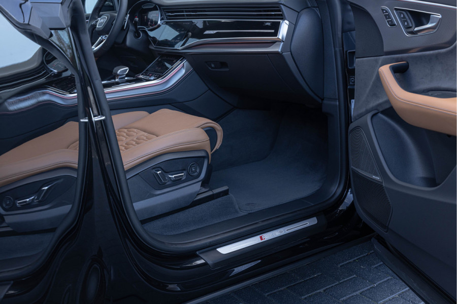 Audi RSQ8 4.0 TFSI 600pk Quattro Pano Keramisch B&O Advanced Dynamic plus Carbon