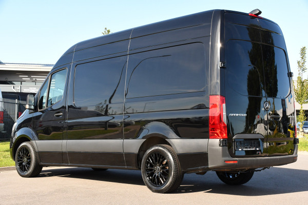 Mercedes-Benz Sprinter 315 1.9 CDI L2H2 Black Edition Camera, Carplay, LED, 150pk, Automaat, Multimedia, Uniek!
