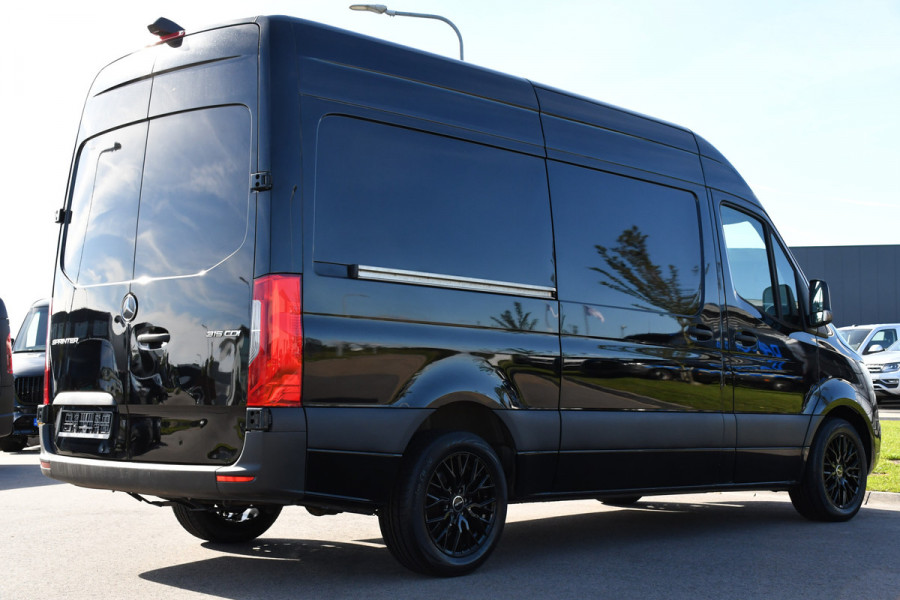 Mercedes-Benz Sprinter 315 1.9 CDI L2H2 Black Edition Camera, Carplay, LED, 150pk, Automaat, Multimedia, Uniek!