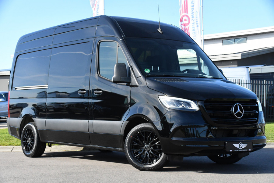 Mercedes-Benz Sprinter 315 1.9 CDI L2H2 Black Edition Camera, Carplay, LED, 150pk, Automaat, Multimedia, Uniek!