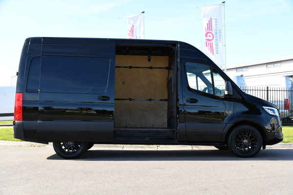 Mercedes-Benz Sprinter 315 1.9 CDI L2H2 Black Edition Camera, Carplay, LED, 150pk, Automaat, Multimedia, Uniek!