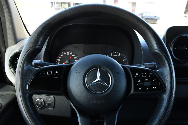 Mercedes-Benz Sprinter 315 1.9 CDI L2H2 Black Edition Camera, Carplay, LED, 150pk, Automaat, Multimedia, Uniek!