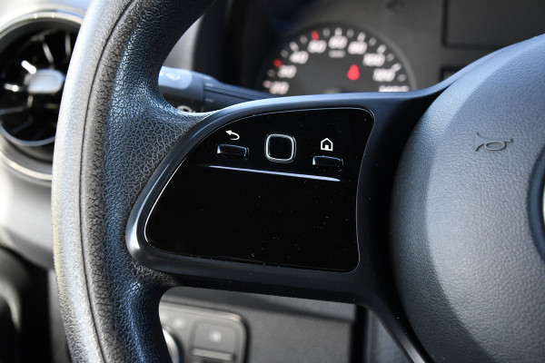 Mercedes-Benz Sprinter 315 1.9 CDI L2H2 Black Edition Camera, Carplay, LED, 150pk, Automaat, Multimedia, Uniek!