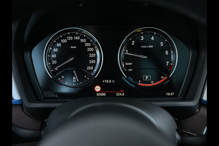 BMW X1 xDrive25i HIGH EXECUTIVE | HEAD-UP | COMFORT ACCESS | LEDER | CAMERA | ACTIVE CRUISE | AMBIANCE INTERIEUR | MEMORY SEATS | HARMA