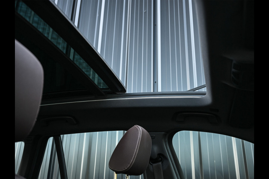 BMW X1 xDrive25i HIGH EXECUTIVE | HEAD-UP | COMFORT ACCESS | LEDER | CAMERA | ACTIVE CRUISE | AMBIANCE INTERIEUR | MEMORY SEATS | HARMA
