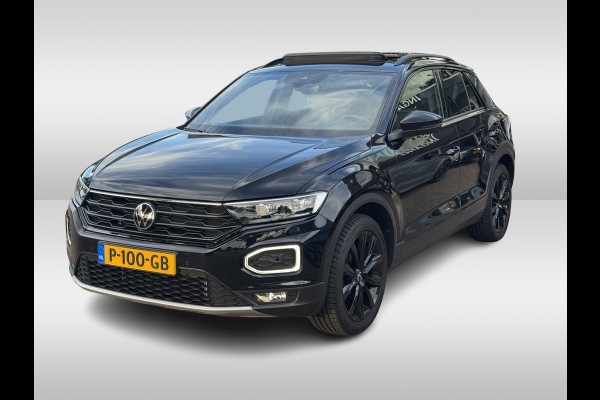 Volkswagen T-Roc 1.5 TSI Sport / Panoramadak / Camera / Virtual Cockpit / Keyless / 19'' / Apple CarPlay / DAB / ACC / Getint glas / Stoelverwarming