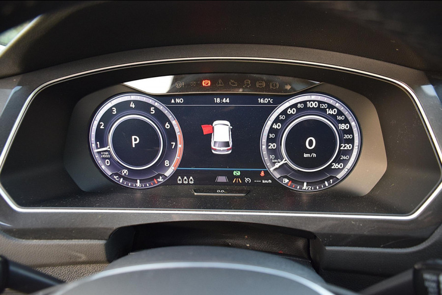 Volkswagen Tiguan 1.4 TSI ACT Highline R-Line*Pano*Virtual*Trekhaak*Leder*VOLL*
